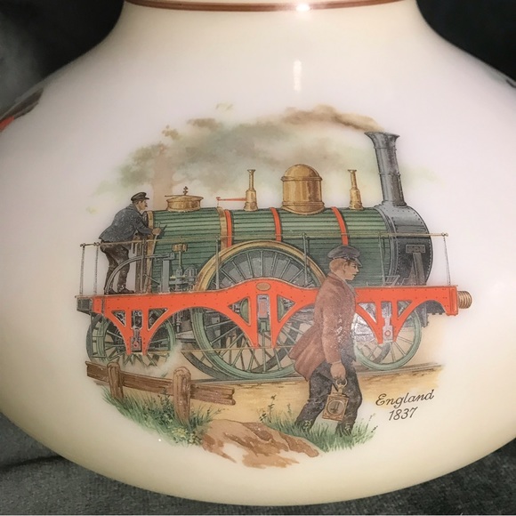 Vintage Lamp Shade Ruffled Milk Glass Train History Scenes 6.75” GWTW - Picture 14 of 16